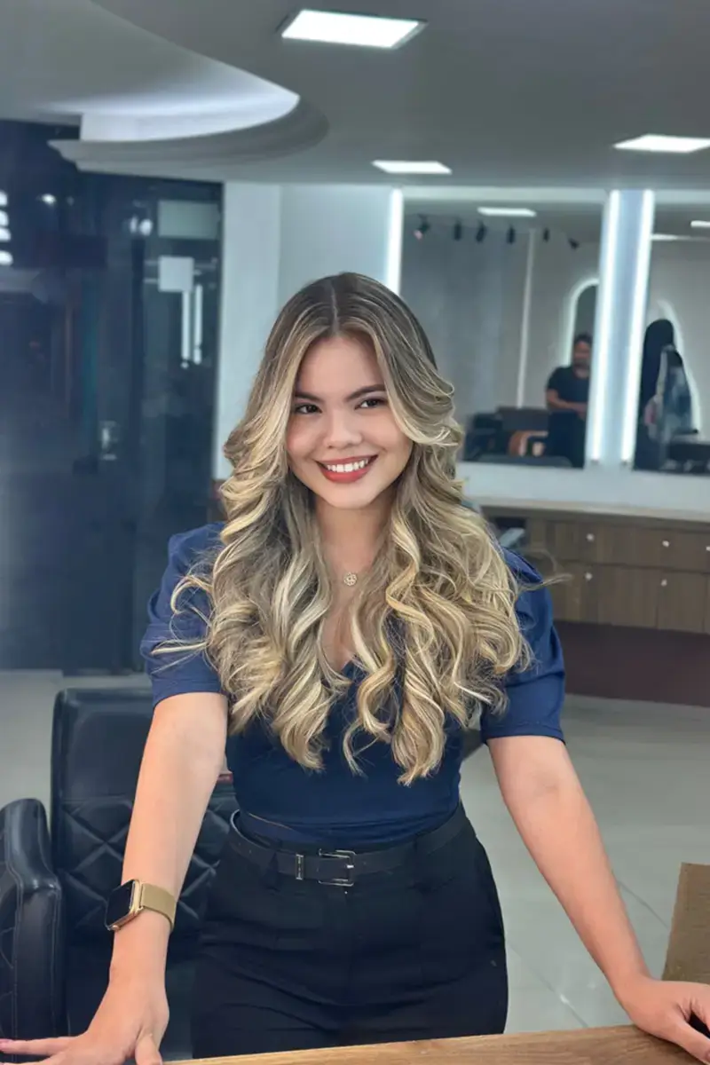 Loiro bege por Jefferson Diniz
